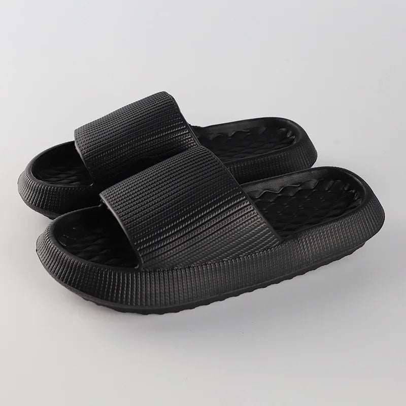 Luma Sandal